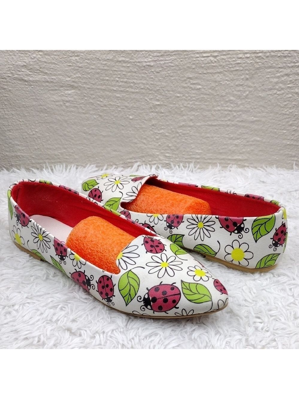 Neefs Bugs Life Lady Bug Theme White Red Pointed-Toe Slip On Ballerina Flat Shoe